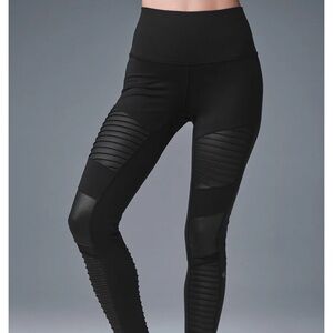 ALO Yoga Black Ribbed Moto Legging Size M